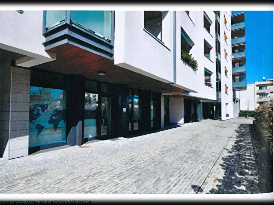 negozio in vendita a Venezia in zona Mestre