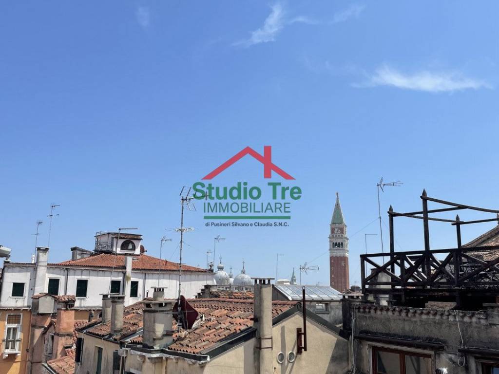 intera palazzina in vendita a Venezia in zona Sestiere San Marco