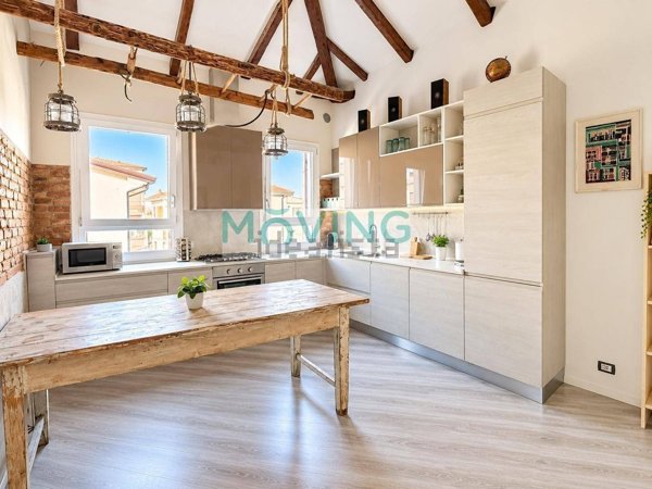 casa indipendente in vendita a Venezia in zona Chirignago