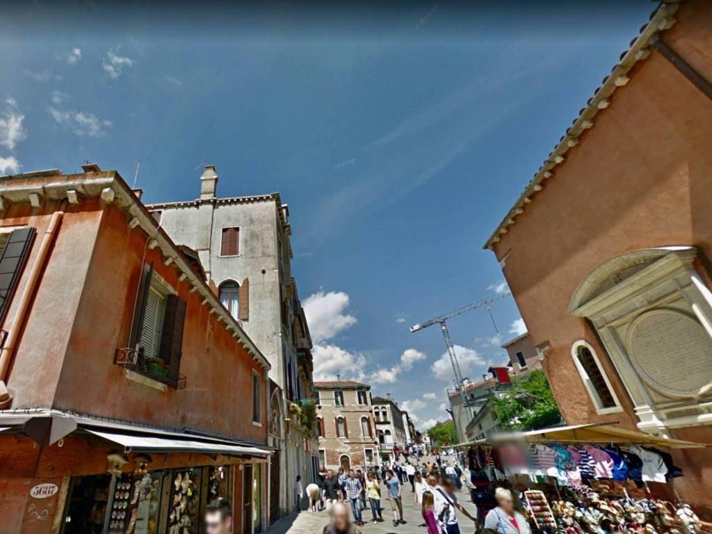 negozio in vendita a Venezia in zona Sestiere Cannaregio
