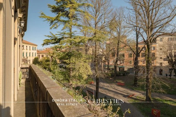 appartamento in vendita a Venezia in zona Sestiere Castello
