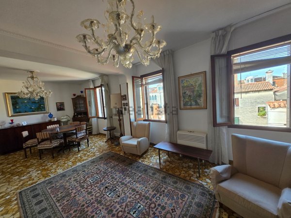 appartamento in vendita a Venezia in zona Sestiere Santa Croce