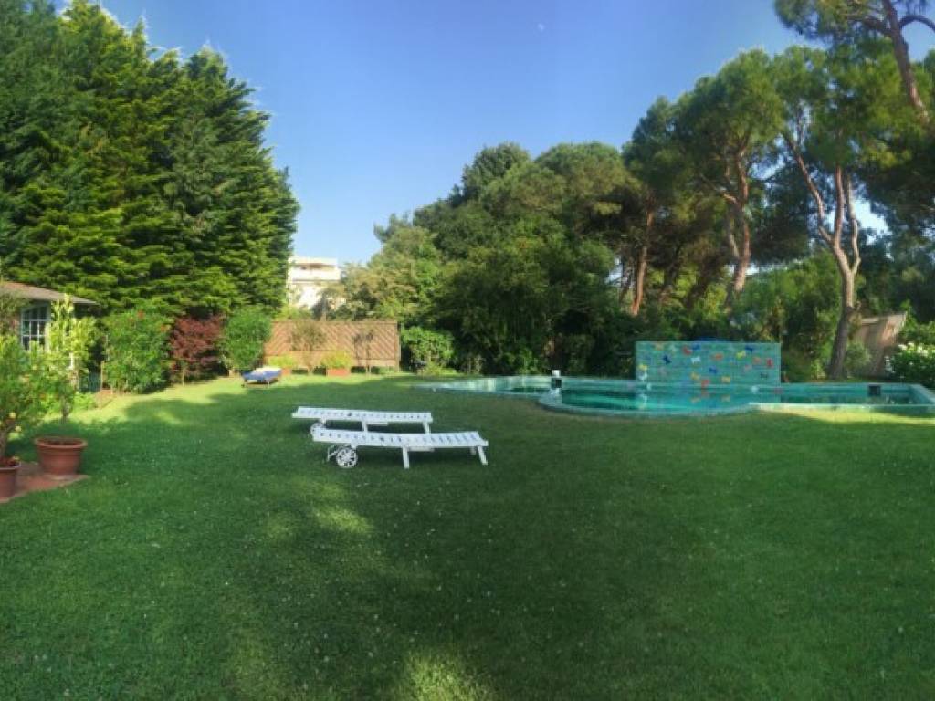 casa indipendente in vendita a Venezia in zona Lido di Venezia