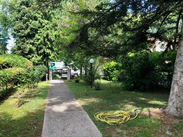 appartamento in vendita a Venezia in zona Lido di Venezia