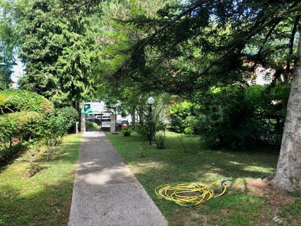 appartamento in vendita a Venezia in zona Lido di Venezia