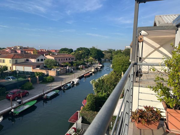 appartamento in vendita a Venezia in zona Lido di Venezia