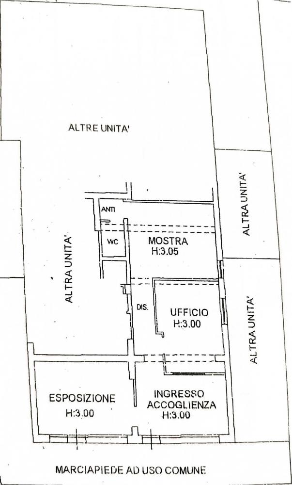 locale commerciale in vendita a Venezia in zona Mestre