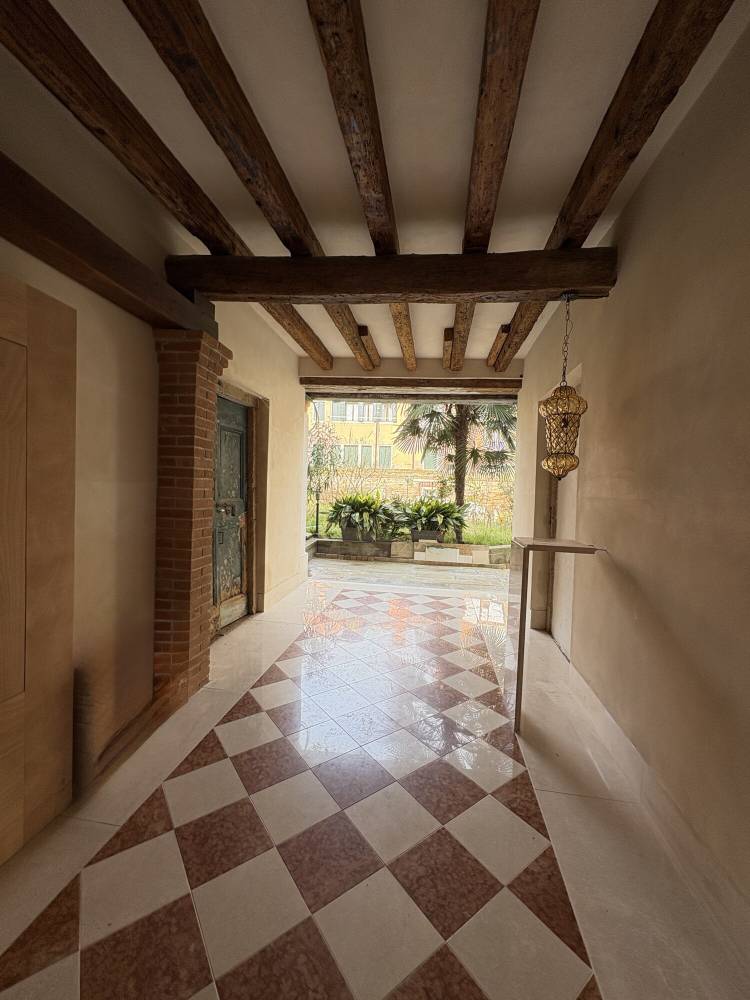 appartamento in vendita a Venezia in zona Sestiere Castello