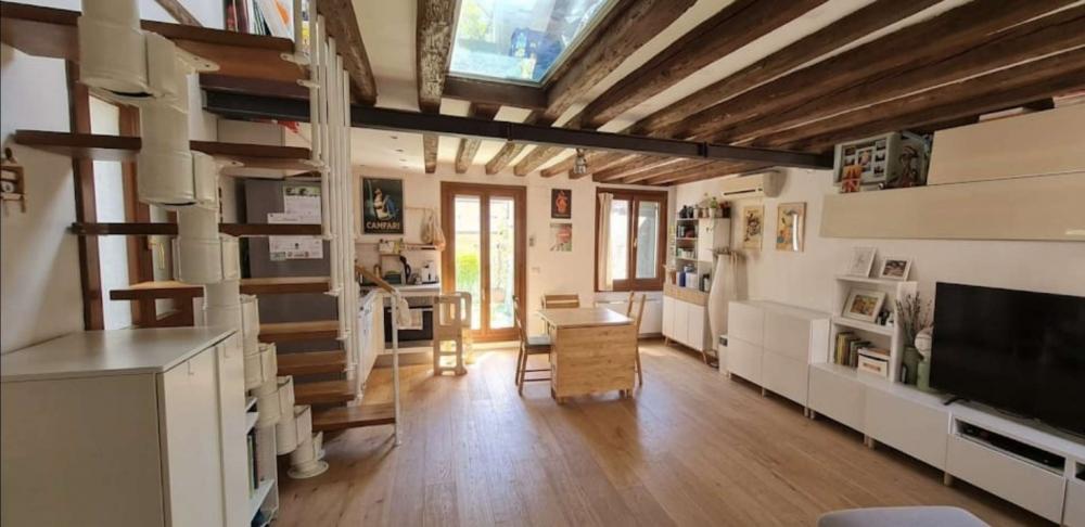 appartamento in vendita a Venezia in zona Sestiere Castello