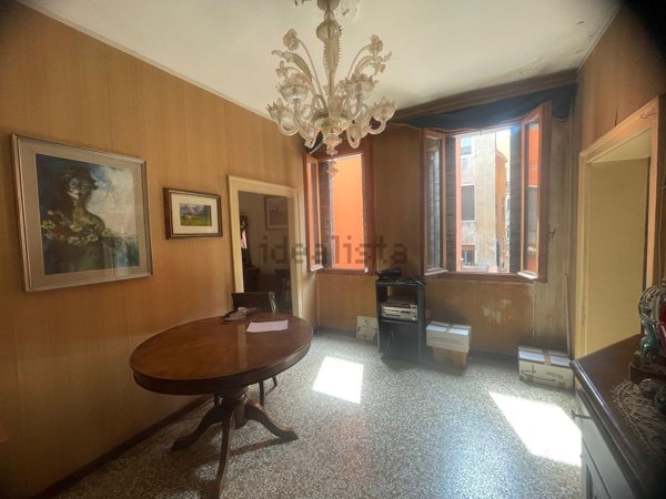 appartamento in vendita a Venezia in zona Sestiere San Polo