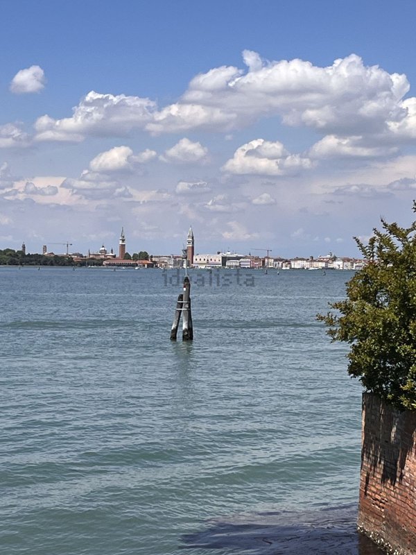 appartamento in vendita a Venezia in zona Lido di Venezia