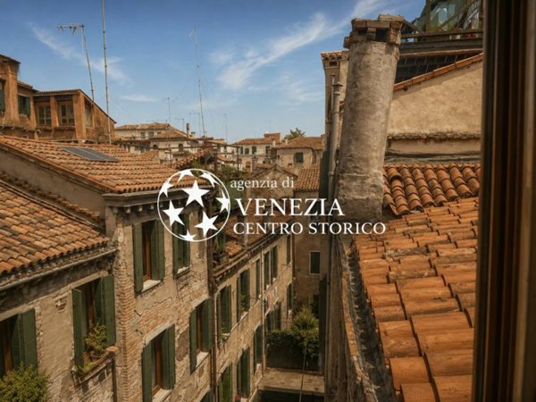 appartamento in vendita a Venezia in zona Sestiere Santa Croce