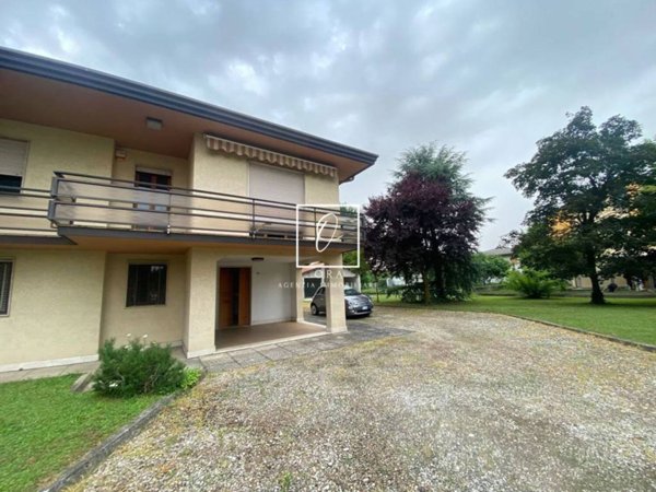 casa indipendente in vendita a Venezia in zona Chirignago