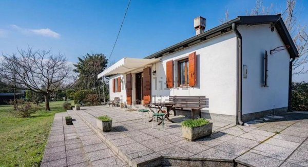 casa indipendente in vendita a Venezia in zona Sant'Erasmo