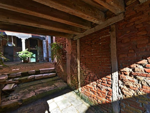 appartamento in vendita a Venezia in zona Sestiere Santa Croce