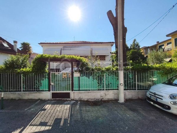 casa indipendente in vendita a Venezia in zona Marghera