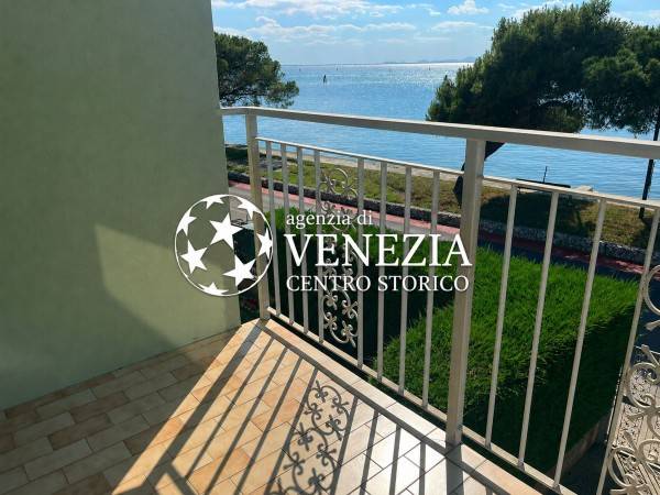 casa indipendente in vendita a Venezia in zona Lido di Venezia