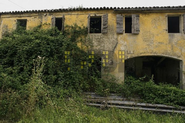 casale in vendita a Venezia in zona Favaro Veneto