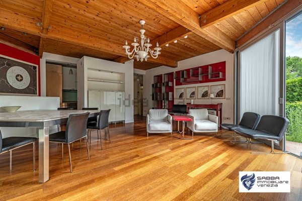 casa indipendente in vendita a Venezia in zona Lido di Venezia