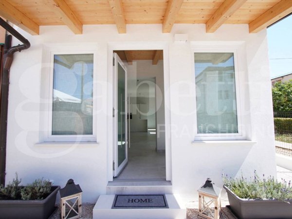 casa indipendente in vendita a Venezia in zona Mestre