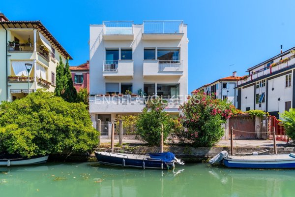 casa indipendente in vendita a Venezia in zona Lido di Venezia