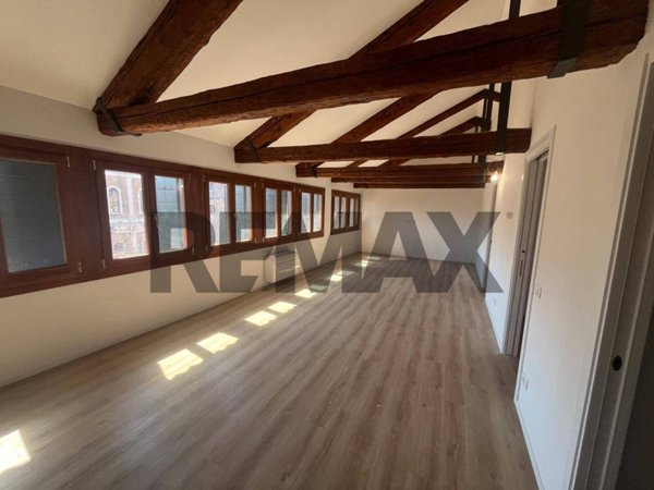 appartamento in vendita a Venezia in zona Sestiere Cannaregio