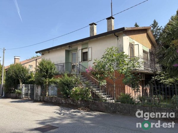 casa indipendente in vendita a Venezia in zona Mestre