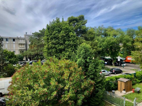 appartamento in vendita a Venezia in zona Lido di Venezia