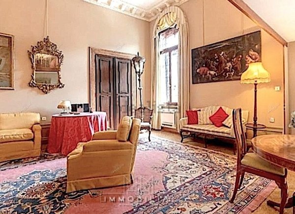 appartamento in vendita a Venezia in zona Sestiere San Polo