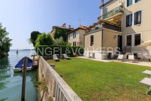 appartamento in vendita a Venezia in zona Lido di Venezia