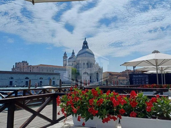 ufficio in vendita a Venezia in zona Sestiere San Marco