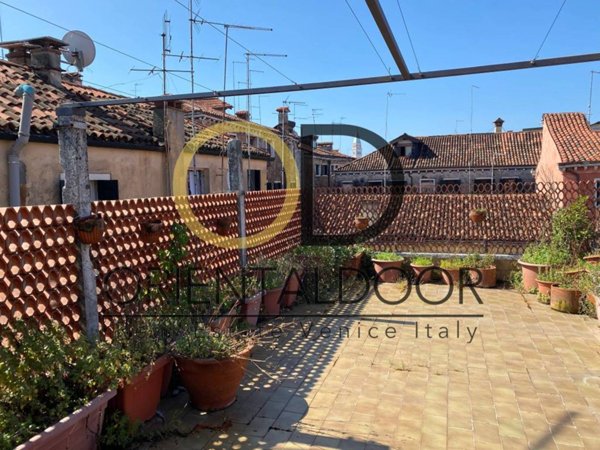appartamento in vendita a Venezia in zona Sestiere Cannaregio