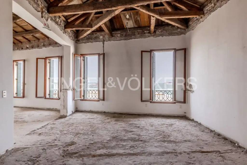 appartamento in vendita a Venezia in zona Sestiere Castello