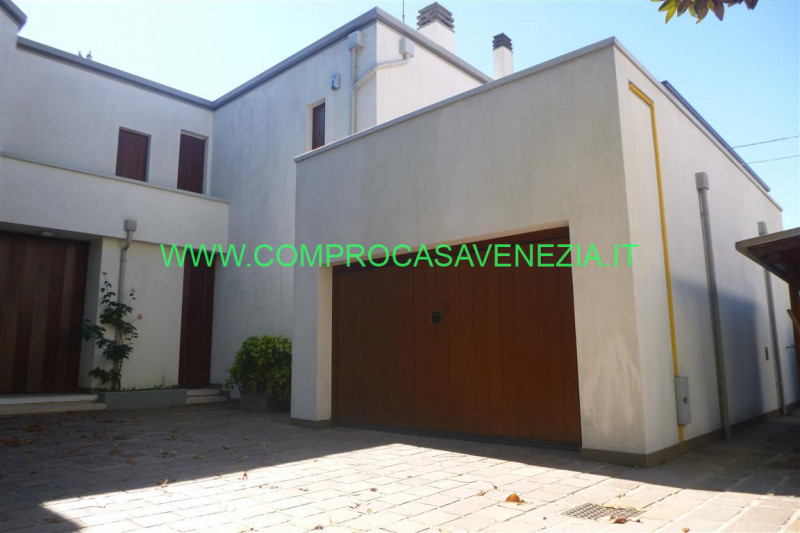 casa indipendente in vendita a Venezia in zona Mestre