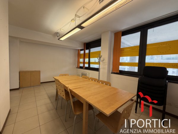 ufficio in vendita a Venezia in zona Mestre