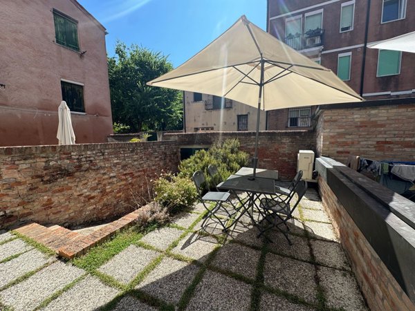 appartamento in vendita a Venezia in zona Sestiere Santa Croce