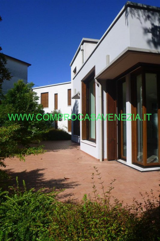 casa indipendente in vendita a Venezia in zona Mestre