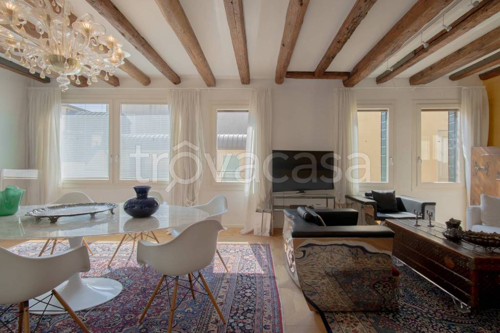 appartamento in vendita a Venezia in zona Sestiere San Marco