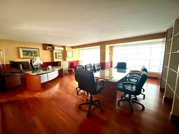 ufficio in vendita a Venezia in zona Mestre