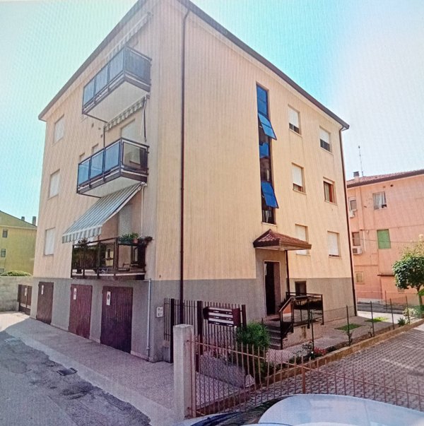 box auto in vendita a Venezia in zona Mestre