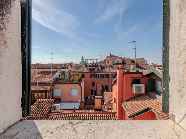 appartamento in vendita a Venezia in zona Sestiere Santa Croce