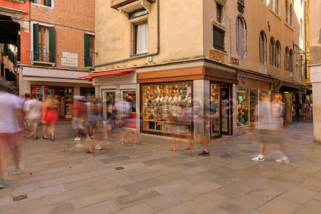 negozio in vendita a Venezia in zona Sestiere San Marco