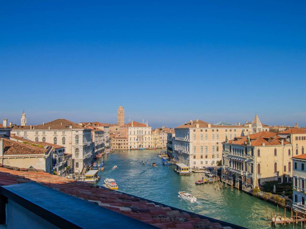 appartamento in vendita a Venezia in zona Sestiere Dorsoduro