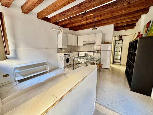 appartamento in vendita a Venezia in zona Sestiere San Polo