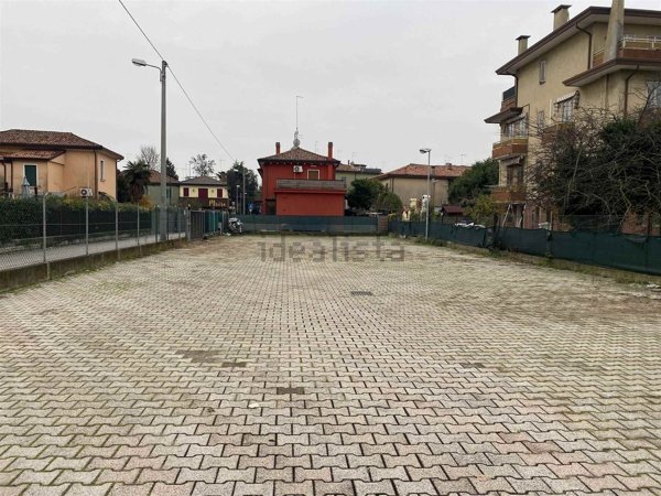 box auto in vendita a Venezia in zona Marghera