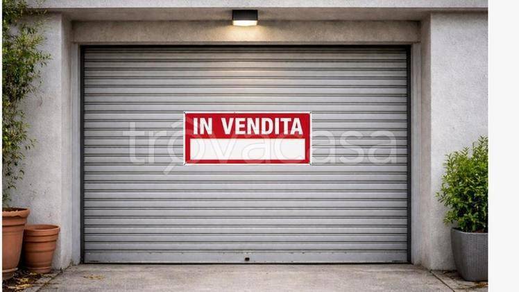locale di sgombero in vendita a Venezia in zona Chirignago
