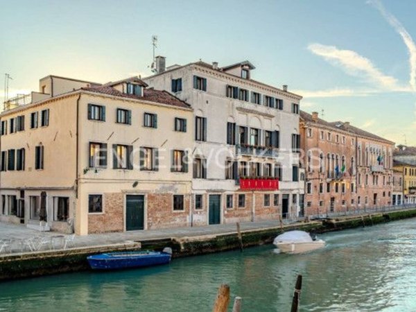 appartamento in vendita a Venezia in zona Sestiere Cannaregio