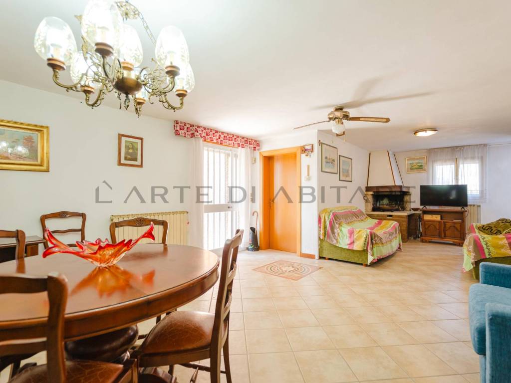 casa indipendente in vendita a Venezia in zona Marghera