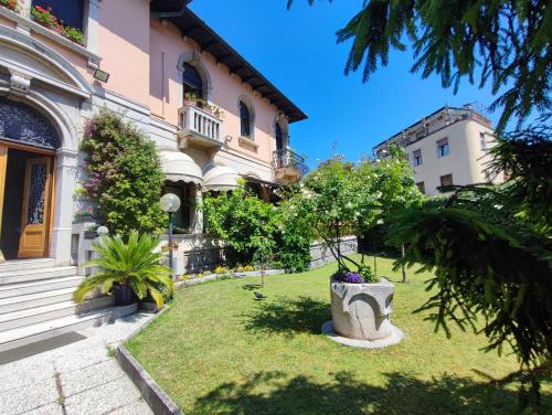 casa indipendente in vendita a Venezia in zona Lido di Venezia