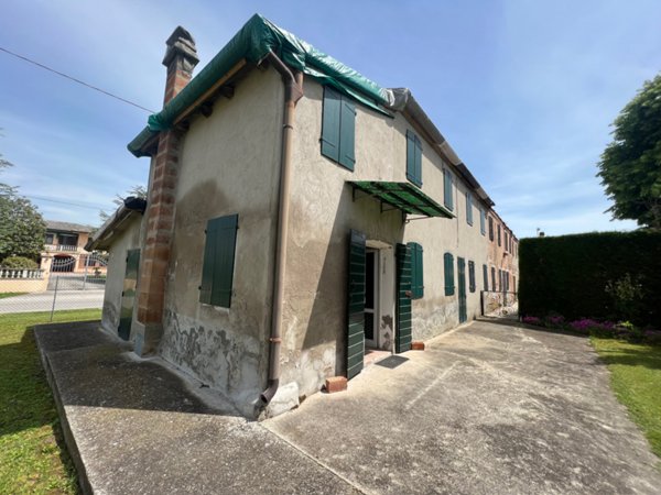 appartamento in vendita a Vigonovo in zona Galta